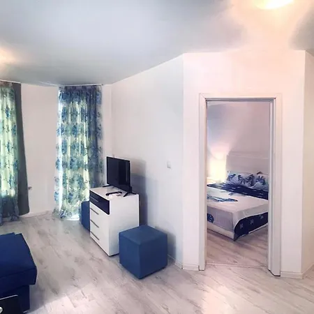 Aquamarina Italiana Private 아파트 *